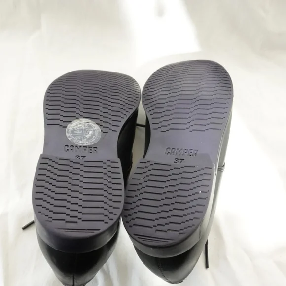 CAMPER - TWINS Black with Metallic Blue Contrast Laced Oxfords, size 37 - Picture 3 of 10